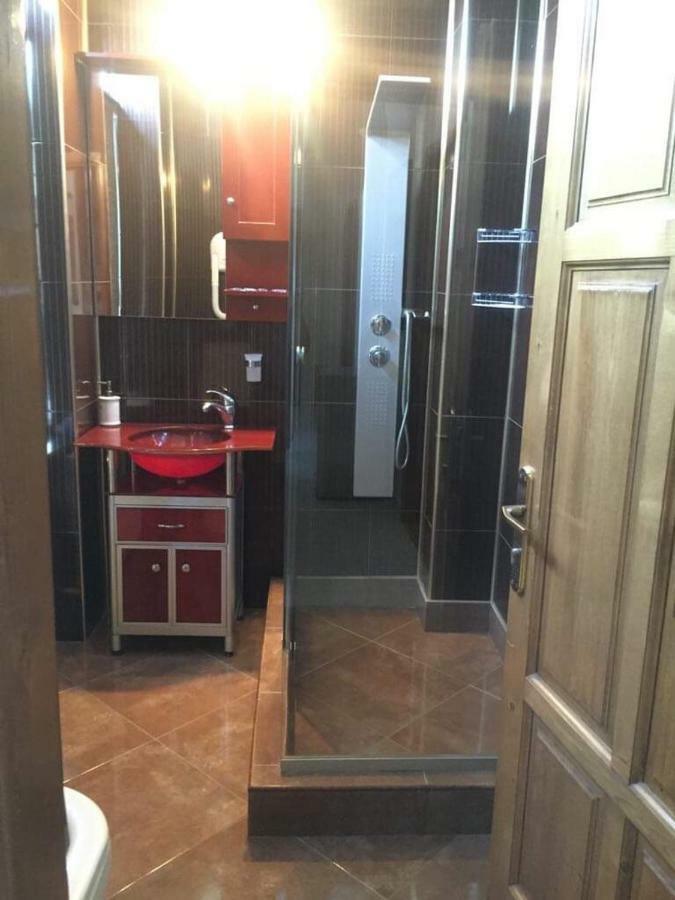 Casa Onyx Hotel Târgu Jiu Екстериор снимка